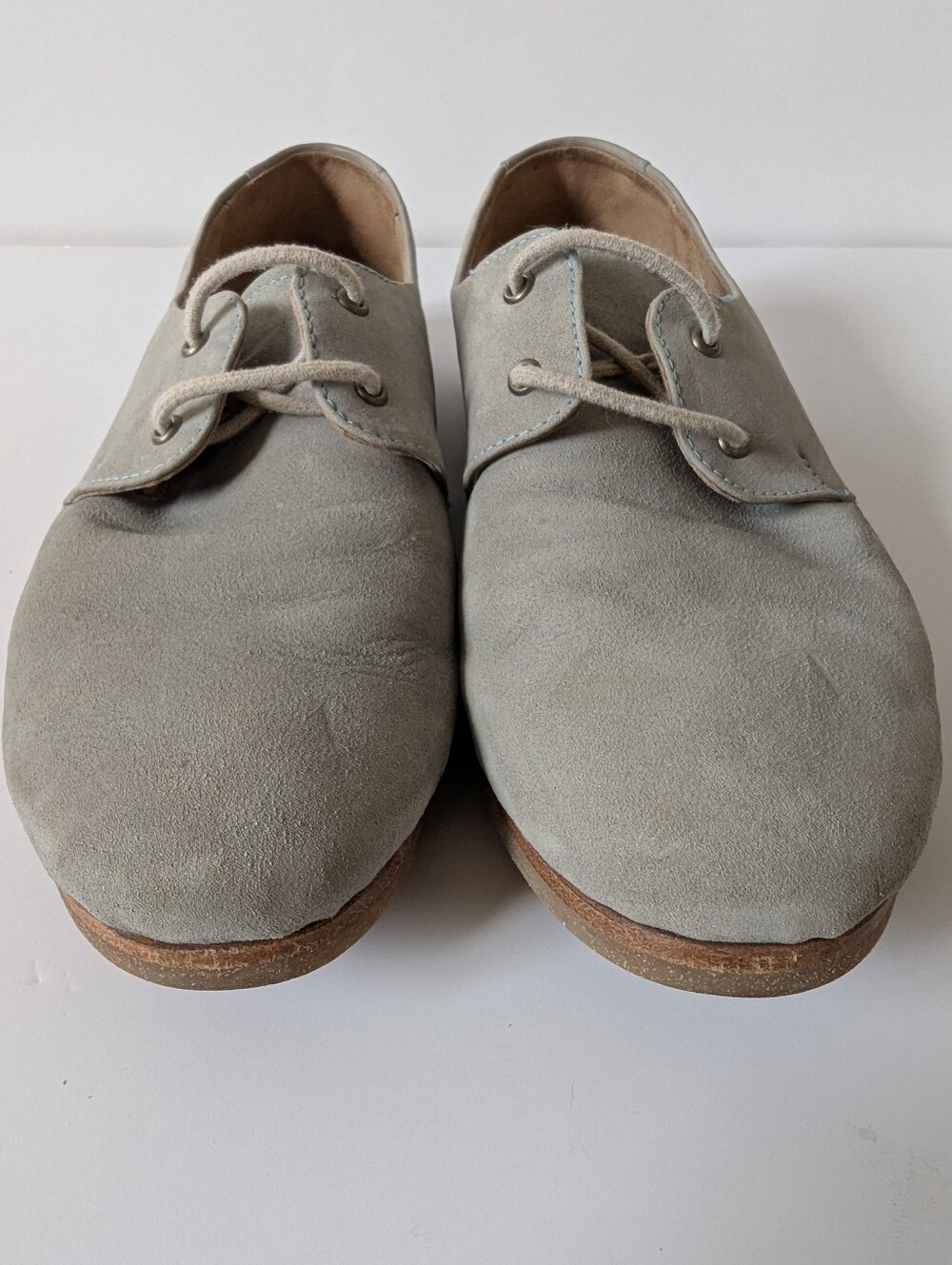 Poppy Barley the Eyelet Oxford Shoe in Gray Suede - 6.5 - Picture 8 of 11